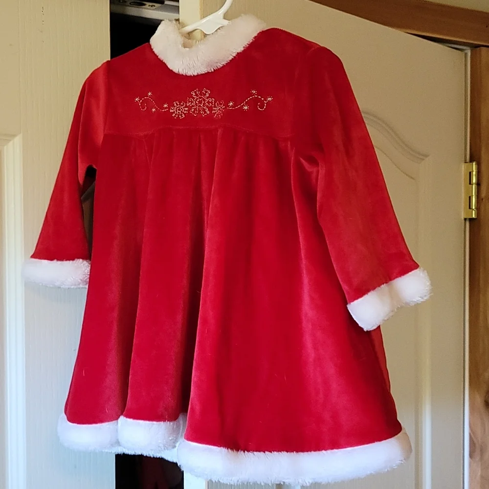 Red girls holiday dress with matching diaper cover 18 months - Picture 3 of 7